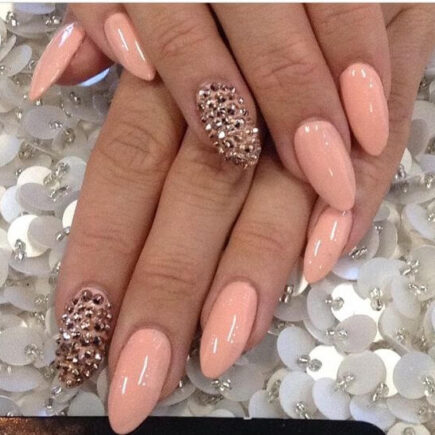 Nude nail designs