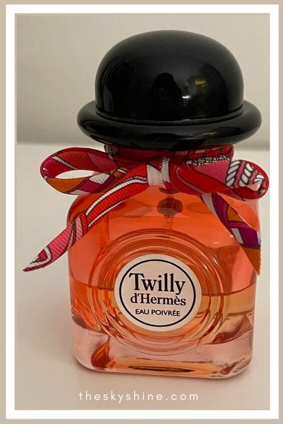 Perfume Review: Twilly d'Hermès Eau Poivrée I've been using the Twilly d'Hermès Eau Poivrée about a year. It's my favorite perfume out of all the perfumes I've used so far. And I recommend this product if you are looking for a young feeling and feminine fragrance who don't like scents too sweet will be very satisfied. 