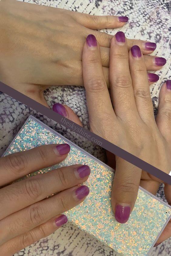 Temperature Color Changing Violet gel nail – Tutorial
Here's how to do dark violet and light violet gel nails with a gel nail polish that changes color depending on the temperature. When the temperature of the nail is cold, it turns dark violet, and when the temperature is warm, it turns into a light violet.