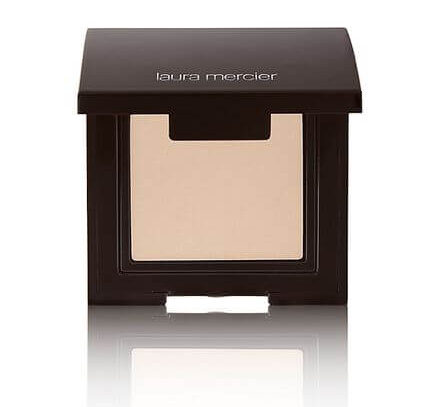 Eyeshadow: Laura Mercier Vanilla nuts
