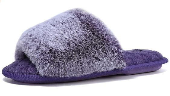 12 Best Women Slippers: Fuzzy Fluffy 2022 2. Open Toe Fuzzy Slippers Fluffy Indoor & Outdoor Slippers FANTURE Women's Furry Faux Fur Slippers Cozy Memory Foam House Slippers Soft Comfy Flat Slide Sandals Indoor Outdoor