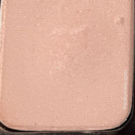 Eyeshadow: Laura Mercier Sparkling Dew Review