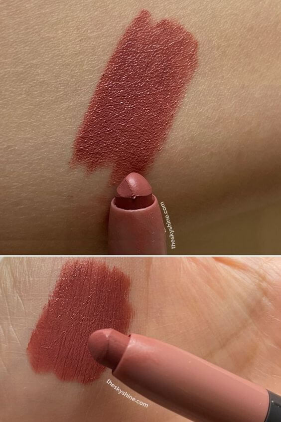 Bite Beauty Lip Crayon GLACE Review
1. Color GLACE is a very warm-toned, medium dark pink with a matte finish without drying. 