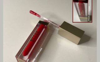 stila Beauty Boss Lip Gloss in the red Review