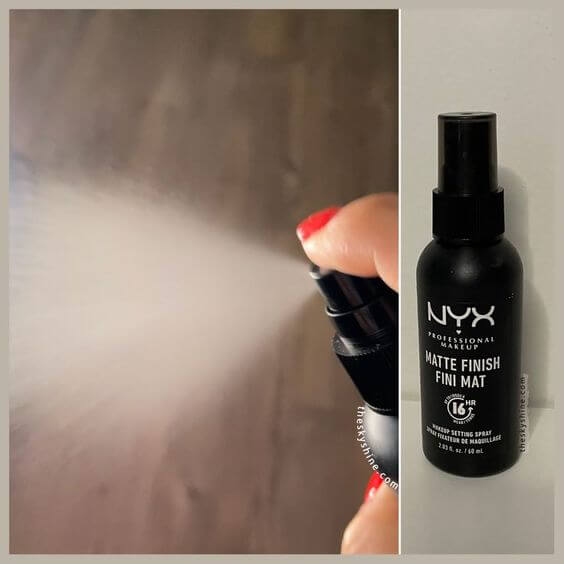 NYX Makeup Setting Spray Matte Review 1. Color & Texture & Scent
NYX Makeup Setting Spray matte is a transparent liquid that is sprayed lightweight and micro misty on the skin. In addition, It finishes matte instantly. And it doesn't smell good, but it flies away in 5 seconds.