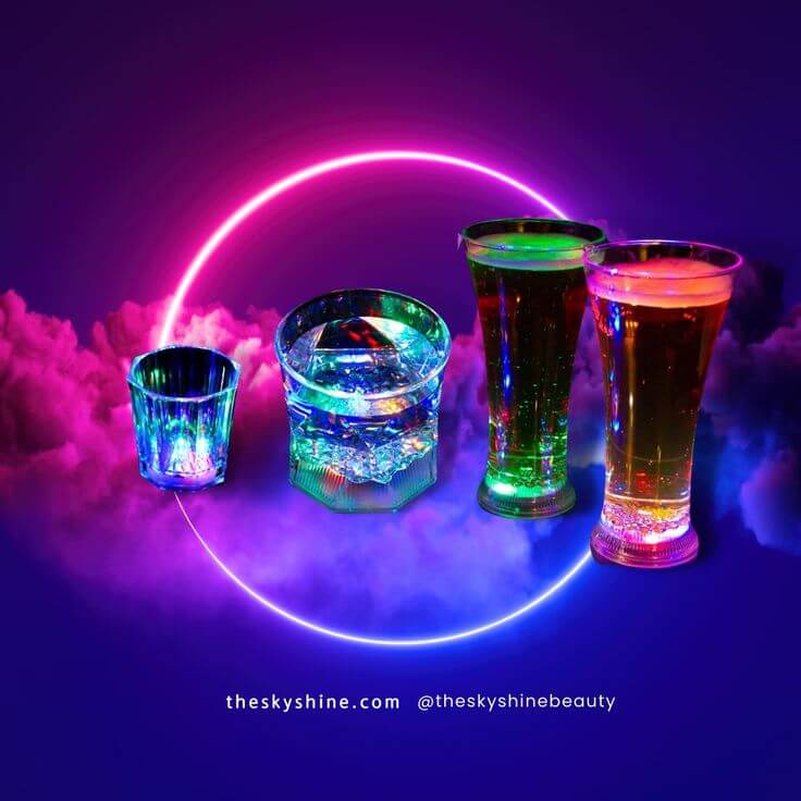 The Best 5 LED Drinking Glasses for Party If you’re preparing for a more casual party, LED drink glasses can transform all beverages into a festive atmosphere with lights. These vibrant and glowing set of 5 glasses are highly reviewed products on Amazon. 