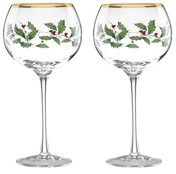 The Best 5 Christmas Drinking Glasses: From Wine to Coffee Mugs 3.  Holiday Wine Glass Set Raise your holiday spirits with ‘Festive Wine Elegance’, the perfect set featuring a classic holiday design. Experience the popularity of this Wine Glass Set as you toast in style with these holiday-themed glasses with your family, lover, friends.
Lenox Holiday Wine Glass Set 