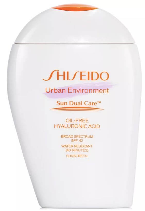 The 3 Best Sunscreens for Under Makeup for Oily Skin in Summer Shiseido Urban Environment Oil-Free Sunscreen Oil-Free Sunscreen SPF 42 has a matte finish and is oil-free and ultra-lightweight, making it perfect for oily skin. It also has a dry touch texture that won’t leave a greasy residue on your skin and deeply hydrates while covering small pores.