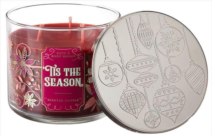 5 Best Scented Christmas Candles for a Cozy Holiday 4. Festive Symphony: Fruity, Woodsy, and Spiced Scents Infuse your space with a burst of freshness using the Christmas candle scented with red apple, cinnamon, and cedarwood. Bath and Body Works White Barn Tis the Season 3 Wick Candle
