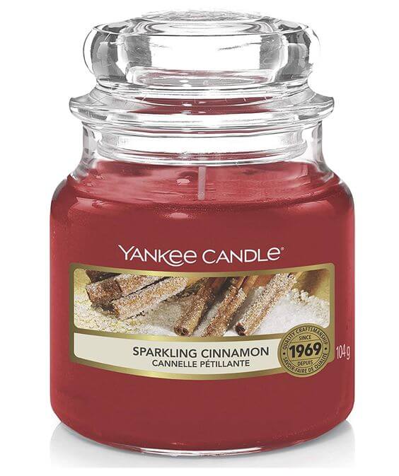 Creating A Cozy Atmosphere For Cinnamon Lovers Yankee Candle Sparkling Cinnamon  Small Jar