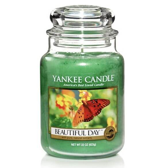 Best 6 Yankee Candle Spring Fragrances: A Guide to Welcoming the Season of Renewal Yankee Candle Beautiful Day