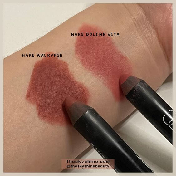 NARS Walkyrie vs Dolche Vita: Which is Better for You? 2. Which One Should You Choose? If you have medium to deep skin tone, Walkyrie is a great choice in a bold impact for an everyday lip color that lasts for hours.
If you prefer perfect for everyday wear, Dolce Vita is a great option that works on all skin tones and looking for a natural-looking lipstick.