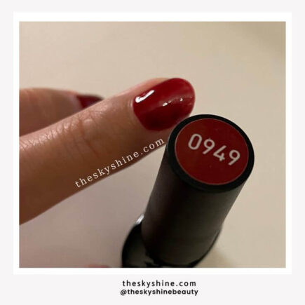 A Review of Modelones Gel Nail 0949: The Allure of Dark Red
