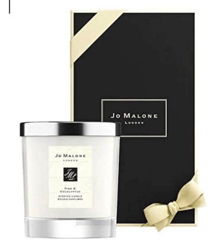 The 3 Best Christmas Gift Candles: Light Up the Holidays 2. Warm Fresh Glow: Pine & Eucalyptus Give the gift of a warm and inviting ambiance with the Pine & Eucalyptus candle.
Jo Malone Pine and Eucalyptus Scented Candle