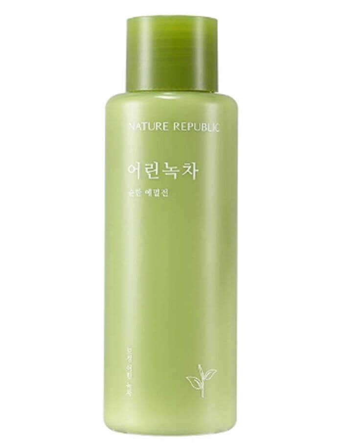 The Ultimate Guide to the Best 3 Green Tea Emulsions from Korea  2. Mild and Gentle  This gentle, watery emulsion, perfect for sensitive skin, features green tea extracts to calm and lightly hydrate the skin.
Nature Republic Mild Green Tea Emulsion 