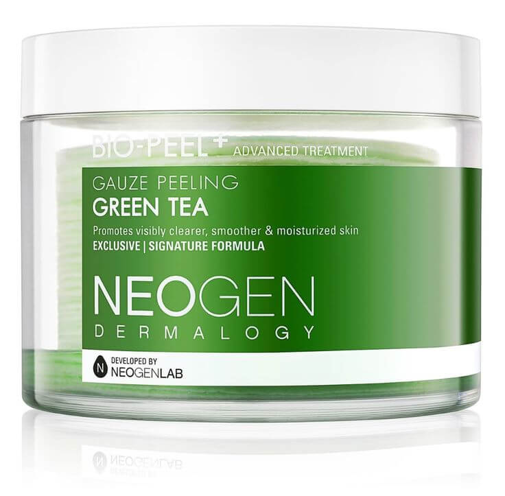 K-Beauty: The Top 5 Gentle Daily Face Scrubs 3.  Neogen Dermalogy Bio-Peel Gauze Peeling, Green Tea For Calms and soothes irritated skin, these pre-soaked pads use to easy exfoliation skin while soothing and hydrating.
DERMALOGY by NEOGENLAB Bio-Peel Gauze Peeling Pads 