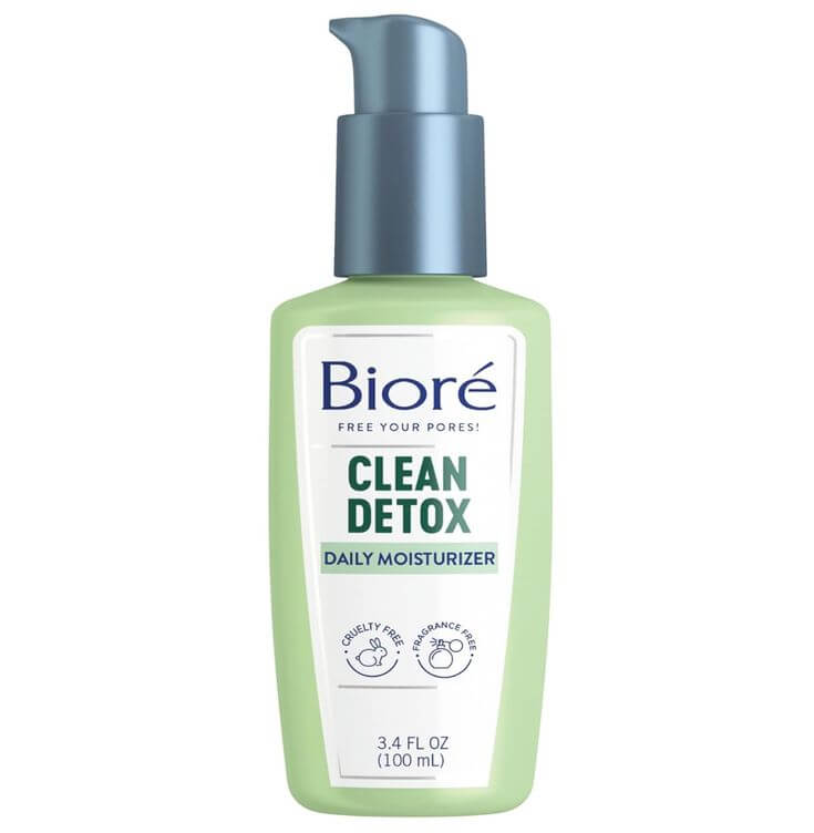 The Best Green Tea Moisture Creams for Oily and Combination Skin
Biore Clean Detox Daily Face Moisturizer  is a fragrance-free moisturizer that utilizes green tea and Vitamins E & B3 (Niacinamide) to provide intense hydration and improve skin texture, making it softer and smoother.