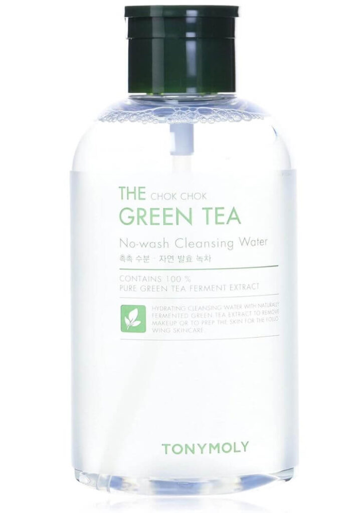The Top 3 Korean Green Tea Cleansing Waters for Sensitive Skin
TONYMOLY The Chok Chok Green Tea Cleansing Water, enriched with 10,000 ppm of specially fermented green tea, hydrates and cleanses the skin without stripping it of its natural oils.