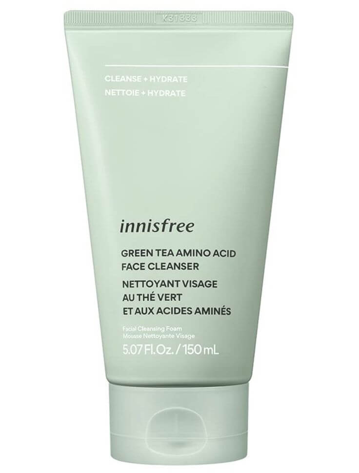 The Must-Have Korean Pore-Cleansing Products for Oily and Acne-Prone Skin 1. Facial Cleanser Get the look: For All Skin Type Get the look: For All Skin Type
innisfree Green Tea Hyaluronic Acid Face Cleanser