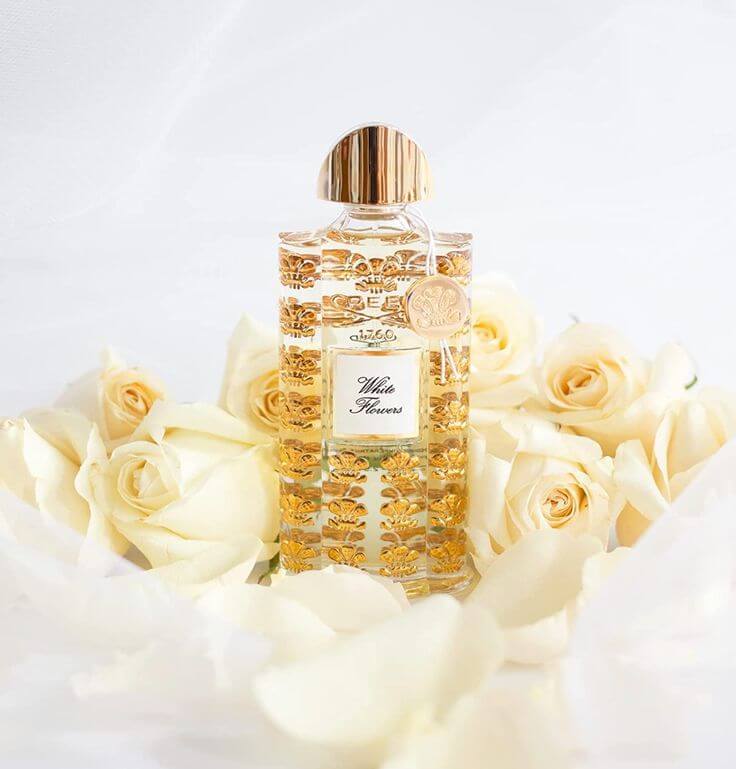 Spring Scents: Top 5 Colognes for the Season Suitable for both men and women, Creed Royale Exclusive is a high-quality, unique fragrance that exudes luxury. It offers a perfectly refreshing scent that can be worn in various settings
Creed Royale Exclusive, White Flowers, Luxury Perfume for Him & Her, Floral, Fresh Fragrance