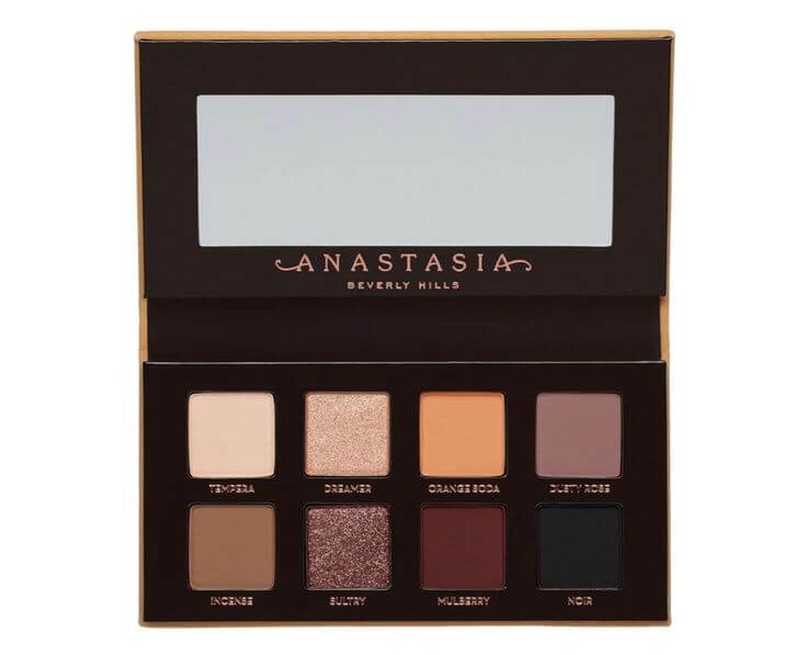 Minimalist Beauty: 3 Best Neutral Mini Eye Shadow Palette 2. Soft Glam II Mini Eye Shadow Palette This mini palette features six romantic shades in both matte and shimmer finishes. Also, the full-pigment formula delivers high color payoff and buildable intensity.
Anastasia Beverly Hills - Soft Glam II Mini Eye Shadow Palette