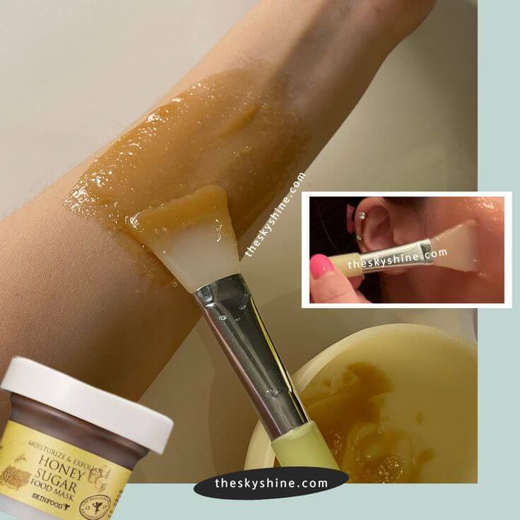 Nourish Your Skin: DIY Honey Facial Mask Beauty tutorial Step 2. Apply to the face Apply the mixture to clean, dry skin, avoiding the eye area.