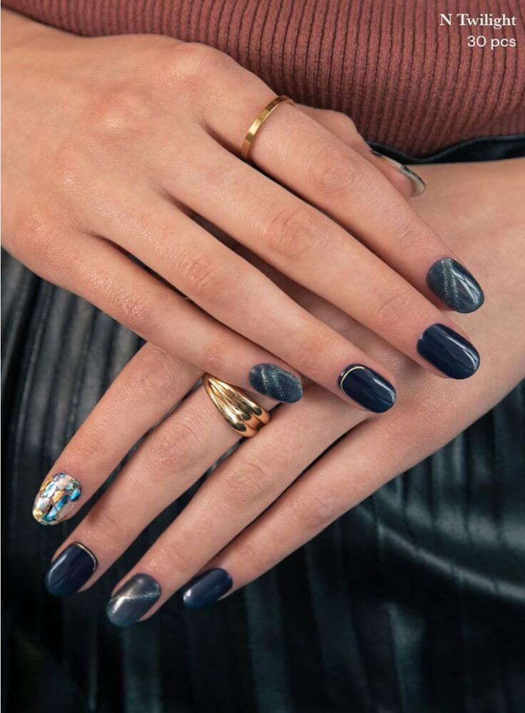 Sophistication Blue: Elevate Your Nails with These 3 Ohora Gel Nail Strips Get the look: Glamorous Nail 
ohora Semi Cured Gel Nail Strips (N Twilight) 