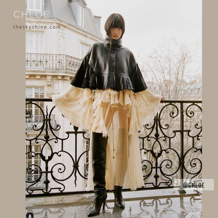 Modern Elegance: Chloé Fall 2024 Ready-to-Wear Collection 3. Thigh-High Boots Pair these boots with a flowing dress or oversized sweater for a casual yet polished look.
Chloe fall winter 2024 ready to wear