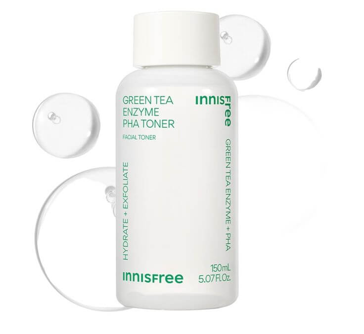 5 Essential Steps for an Effective Nighttime Skincare Routine for Oily Skin 2. Use a Balancing Toner Toner is essential for oily skin to balance your skin’s pH levels and remove any leftover dirt or oil after cleansing. Choose an alcohol-free toner with ingredients like salicylic acid to help control oil production.
innisfree Green Tea Enzyme PHA Toner 
