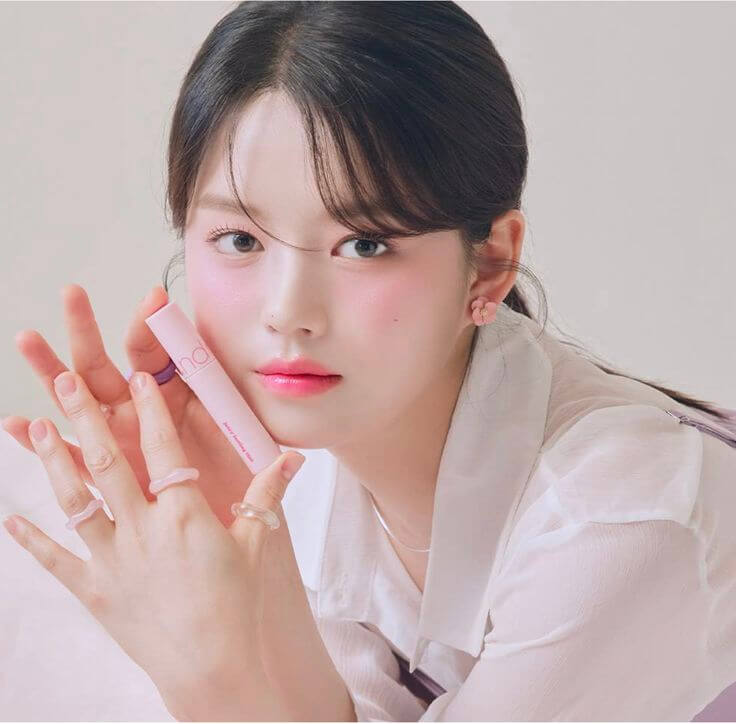 Cool Peach-Pink Lips for Summer: Fresh, Soft & Radiant rom&nd Juicy Lasting Tint 26 VERY BERRY PINK