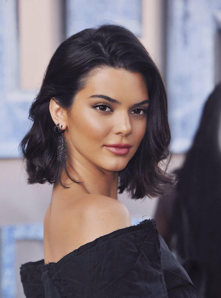 Deep Autumn Blush Picks for Sophisticated Warmth Deep Autumn Makeup Look